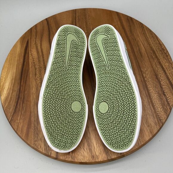 Nike SB Chron 2 Shoes Mens Size 8.5 Green Suede Skate Casual Comfort Sneakers main image 9